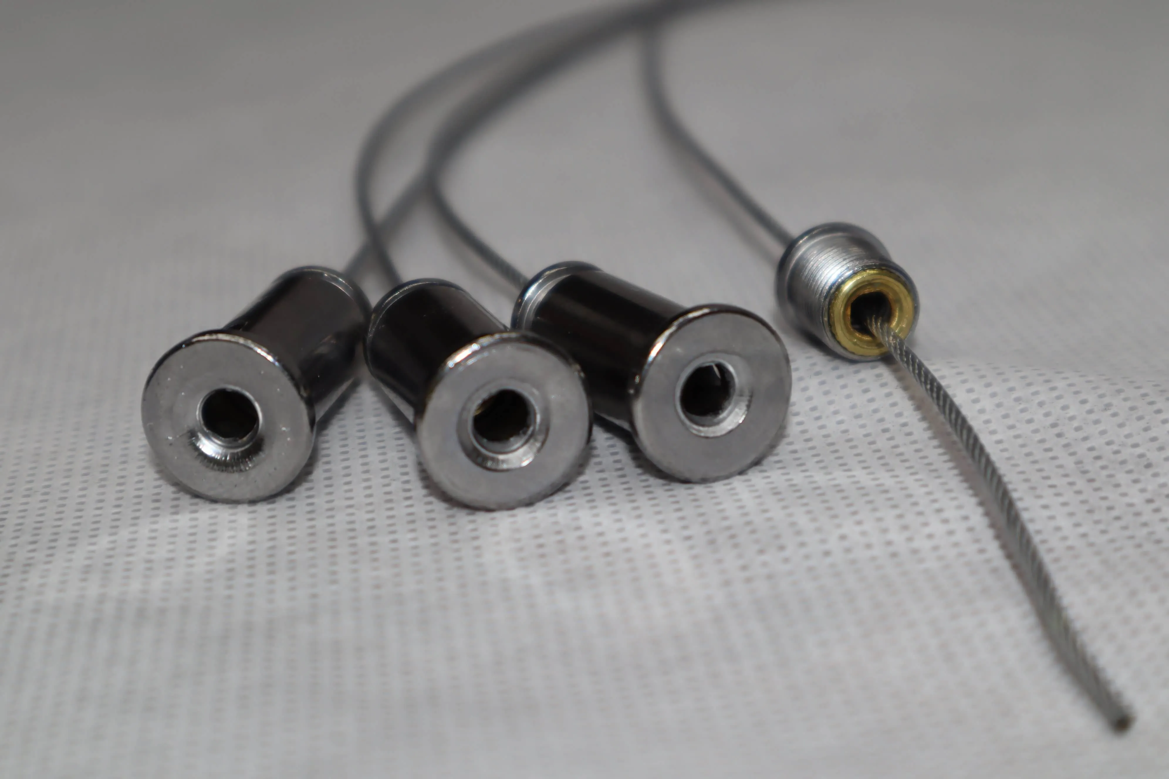 39in Suspended Stainless Steel Wire Rope for Hanging Fixtures W/Brackets and Fasteners