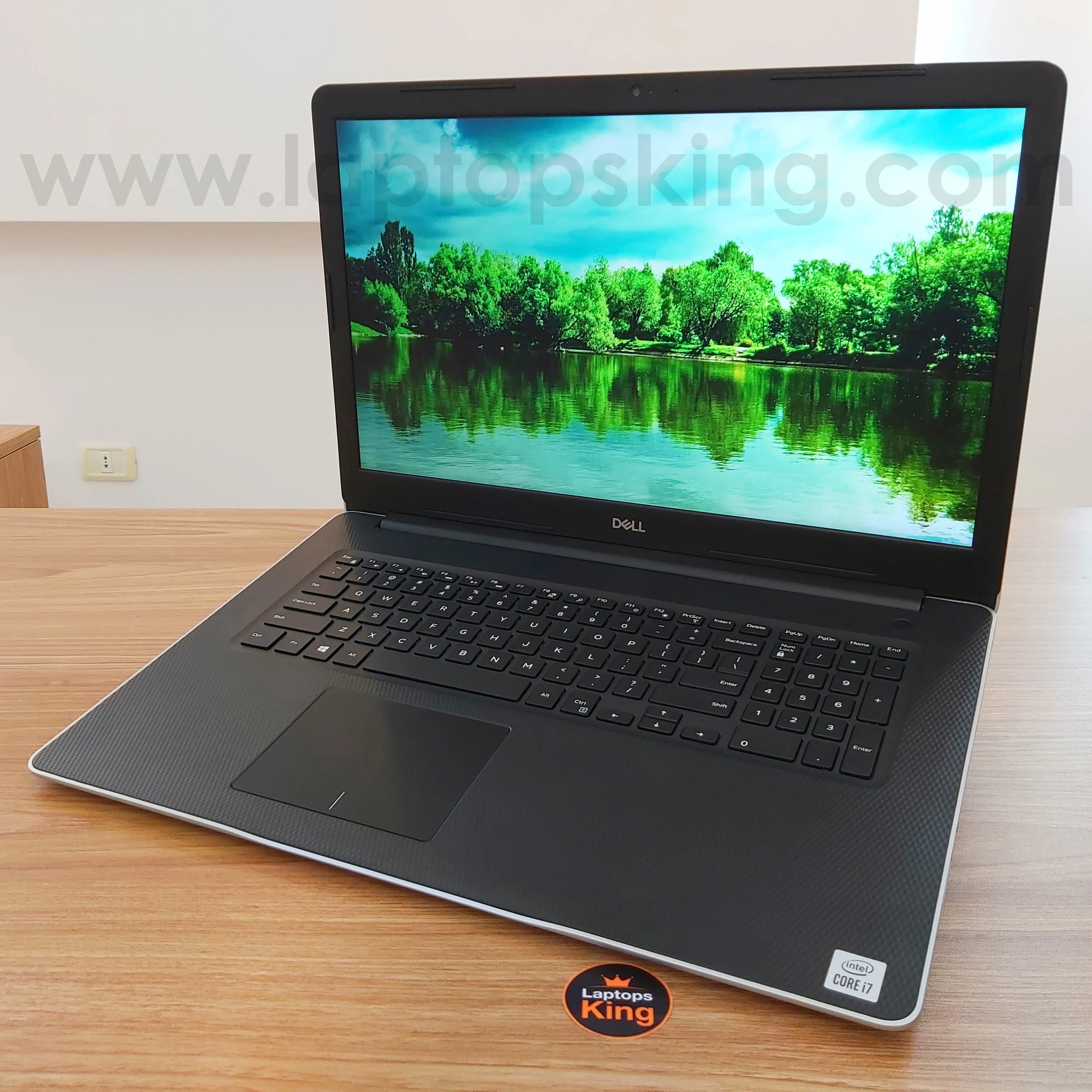 Dell Inspiron 3793 17.3" Silver Color i7-1065g7 GeForce MX230 Laptop (Open Box)