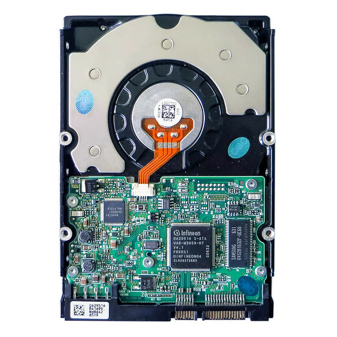 Hitachi (SAS) Deskstar E7K500 Internal HD 3.5" 500GB P/N 0A31619 HDS725050KLA360