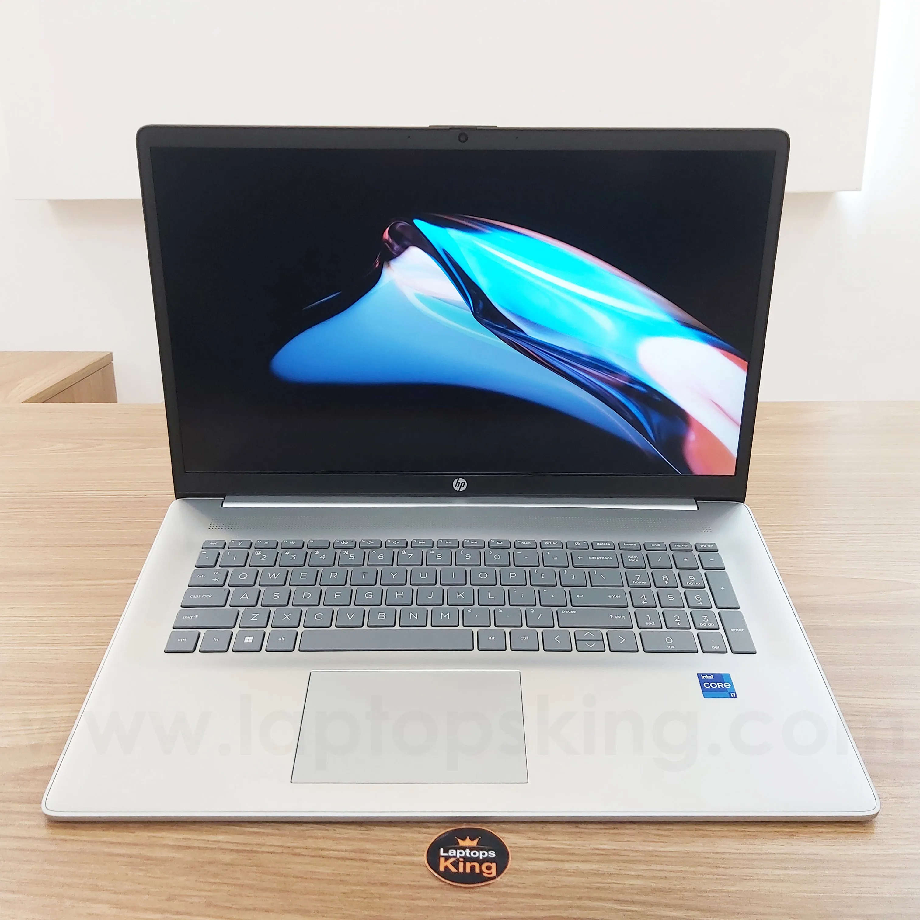 Hp 17-CN3097 Core i7-1355u Iris Xe 17.3" Laptop Offers (New OB)