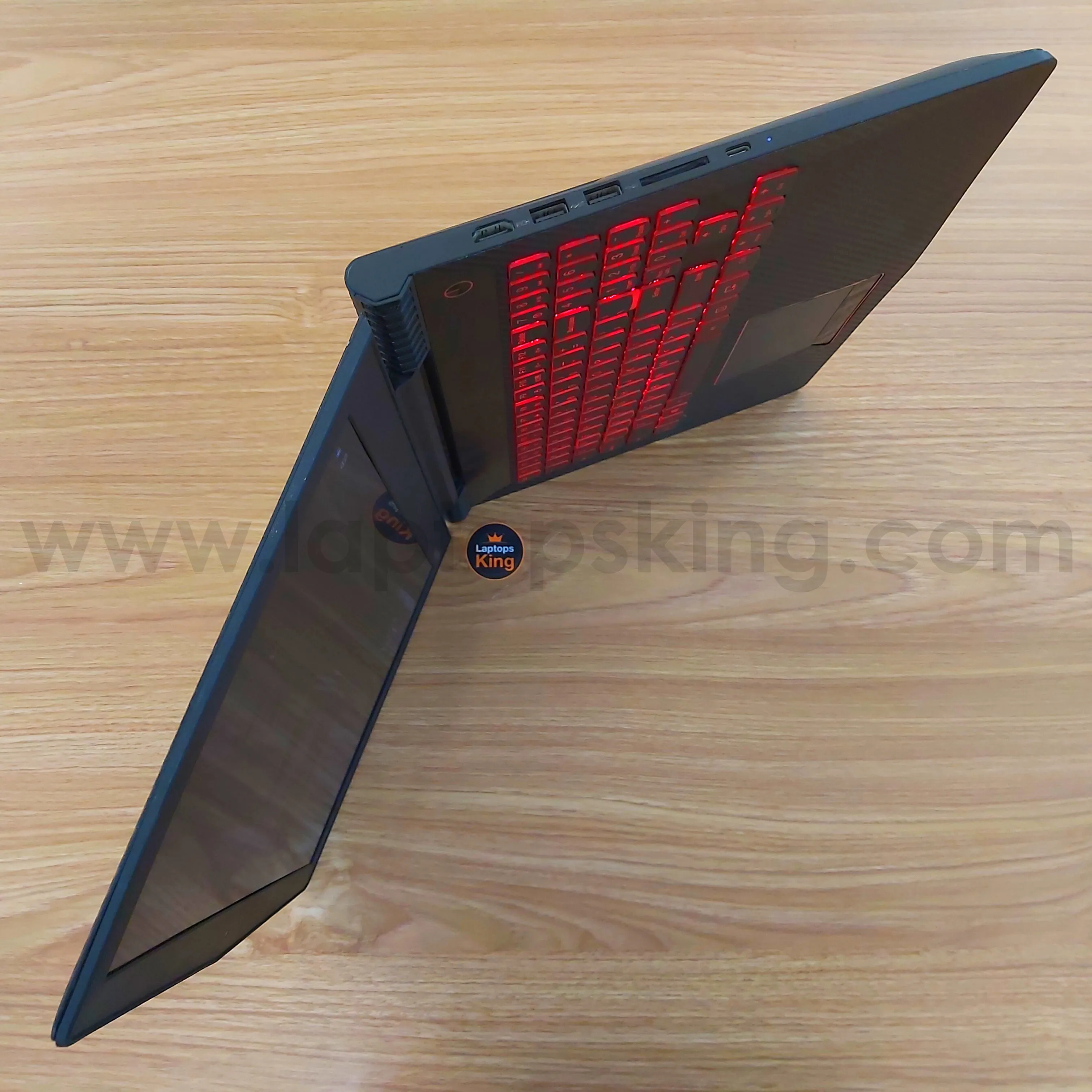 Lenovo Legion Y520 80WK i7-7700HQ GTX 1050 Ti Gaming Laptop (Used Very Clean)