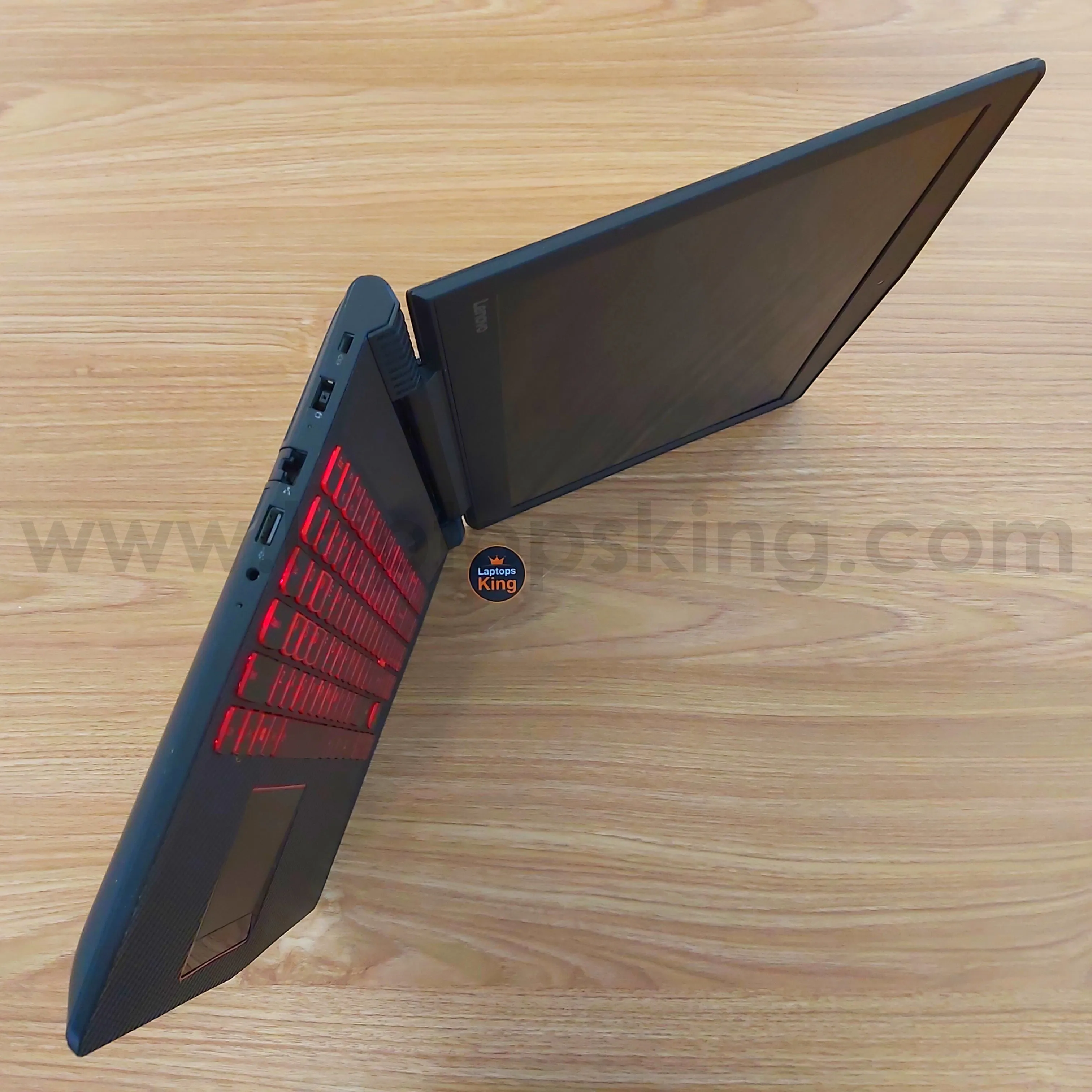 Lenovo Legion Y520 80WK i7-7700HQ GTX 1050 Ti Gaming Laptop (Used Very Clean)