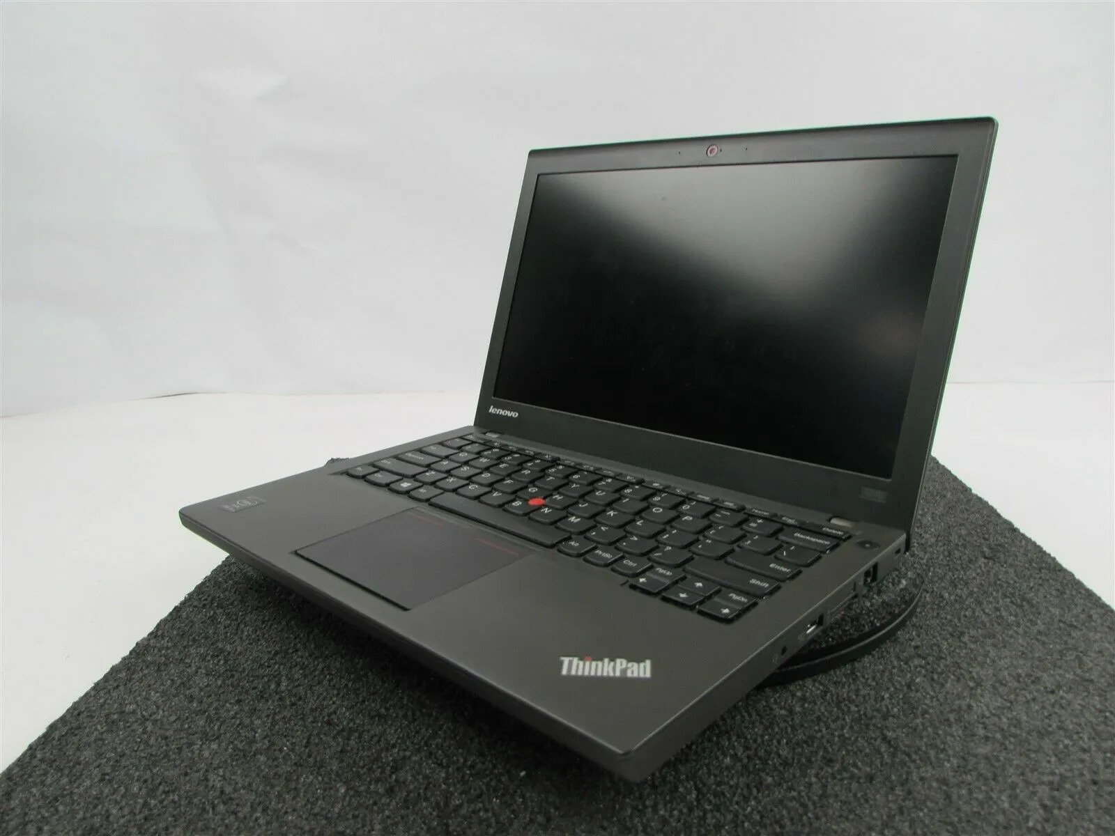 Lenovo ThinkPad X240 12.5'' Ultrabook |  Intel® Core™i5-4300U (4th Gen) , 8GB RAM, 256GB SSD, Intel HD Graphics 4400, Windows 10 Pro, Grade A | 1 Year Warranty