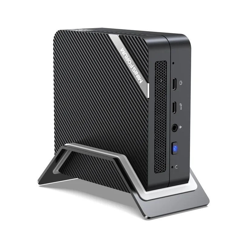 Minisforum UM560XT AMD Ryzen 5 5600H Desktop Mini PC