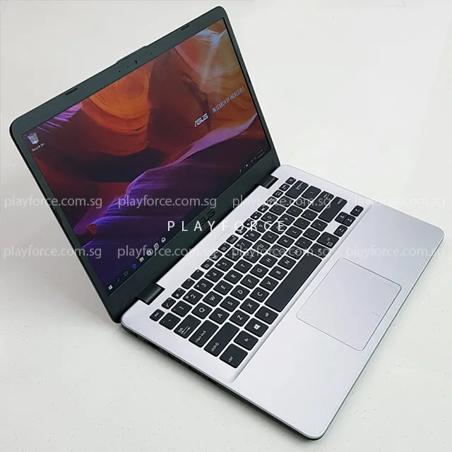 Vivobook X405UQ (i7-7500u, GeForce 940MX, 8GB, 1TB, 14-inch)